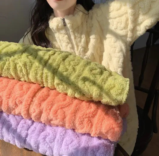 Aura13 Women’s Velvet Jacquard Pajama Set – Coral Plush Zipper Loungewear for Cozy Elegance