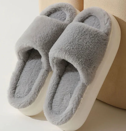 Aura13 Women’s Cozy Fluffy Winter Slippers – Faux Fur Indoor Slides for Warmth & Style