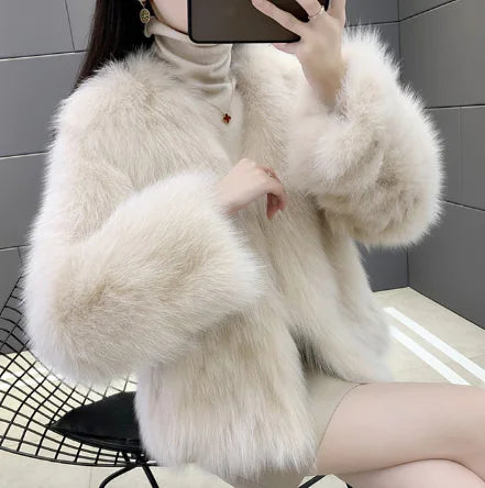 Aura13 Faux Fox & Rabbit Fur Coat – Short Plush One-Piece with Chic Collar and Zipper Detail