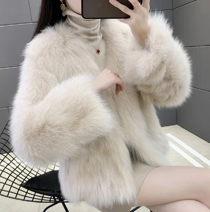 Aura13 Faux Fox & Rabbit Fur Coat – Short Plush One-Piece with Chic Collar and Zipper Detail