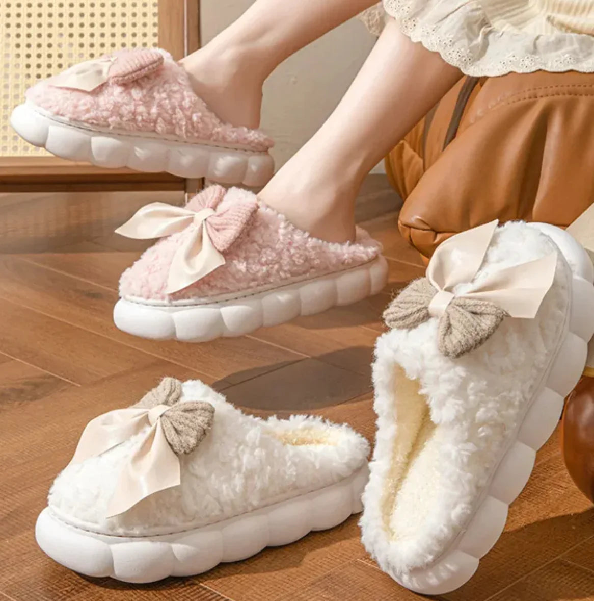 Aura13 Women’s Winter Plush Fur Slippers – Soft Indoor Slides with Bow & Non-Slip Sole