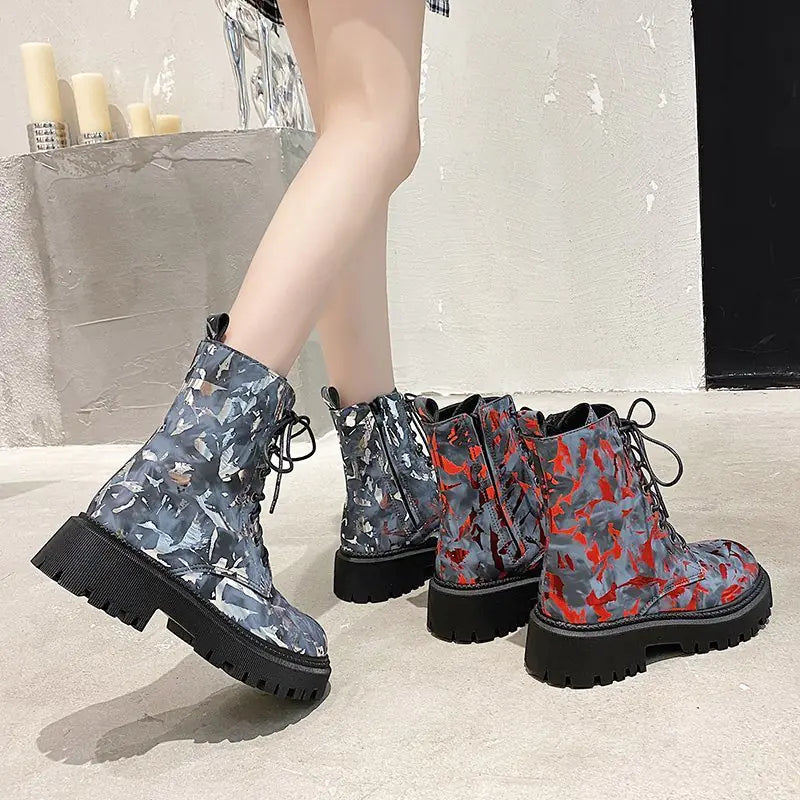 Aura13 Floral Martin Boots for Women – Warm Printed Winter Motorcycle Boots with Lace-Up Design
